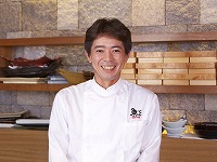 ゆったり掘りごたつで海鮮料理と沖縄料理が味わえる店 魚じん
